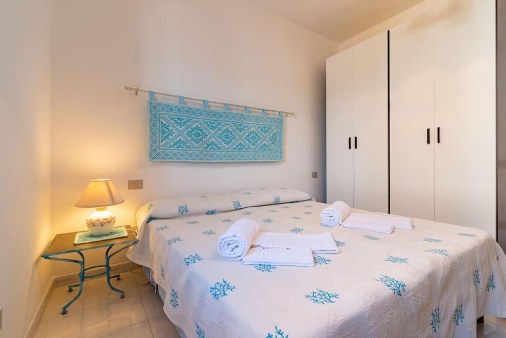 La Lampara - Casa Panoramica 4 Km Dalla Pelosa Stintino Ngoại thất bức ảnh