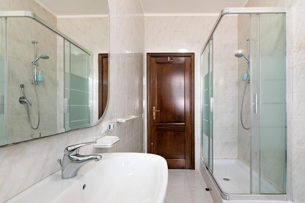 La Lampara - Casa Panoramica 4 Km Dalla Pelosa Stintino Ngoại thất bức ảnh
