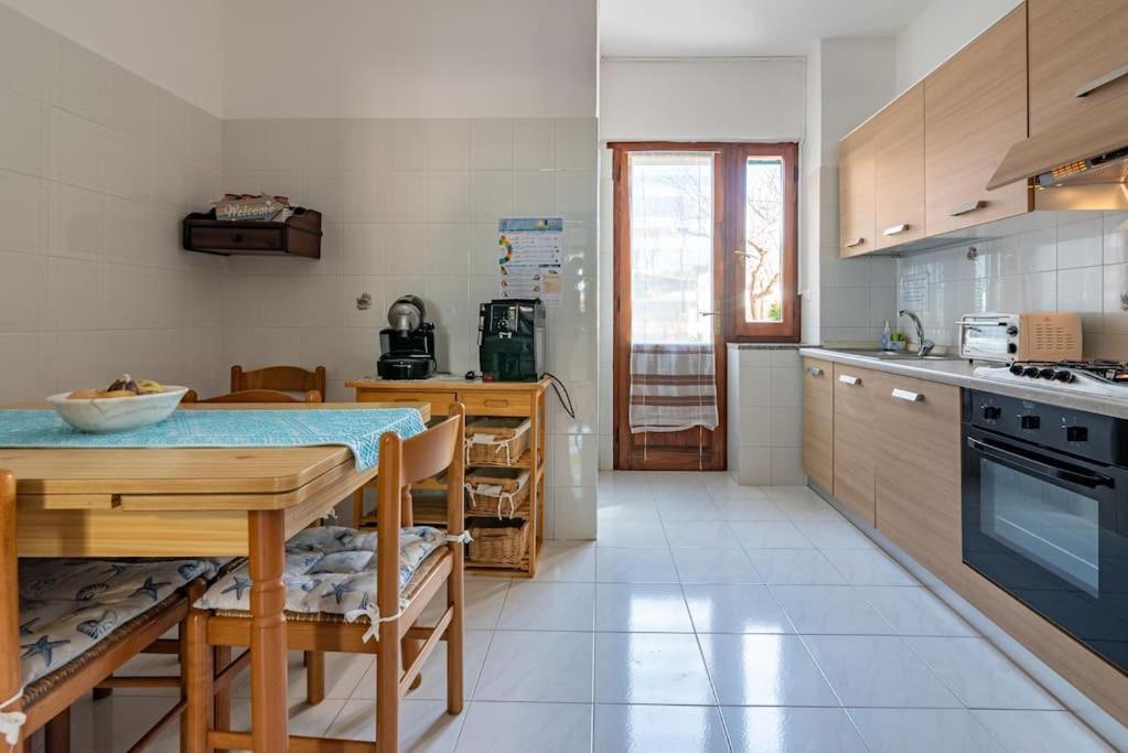 La Lampara - Casa Panoramica 4 Km Dalla Pelosa Stintino Ngoại thất bức ảnh